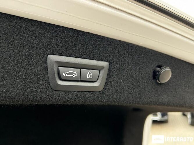 BMW 740e 54 interauto-car