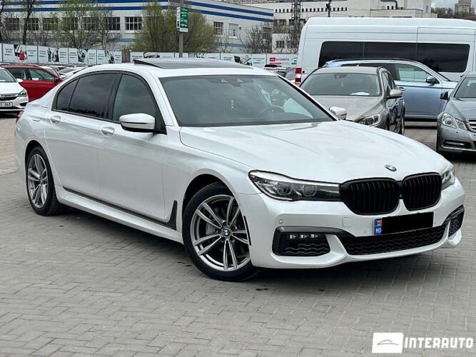 BMW 740e 37 interauto-car