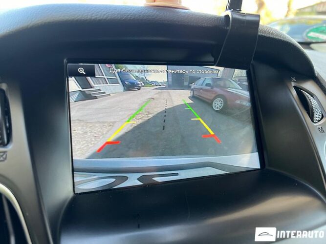 Ford Focus 36 interauto-car