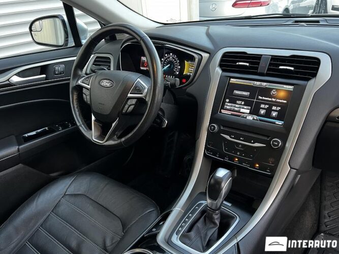 Ford Fusion 35 interauto-car