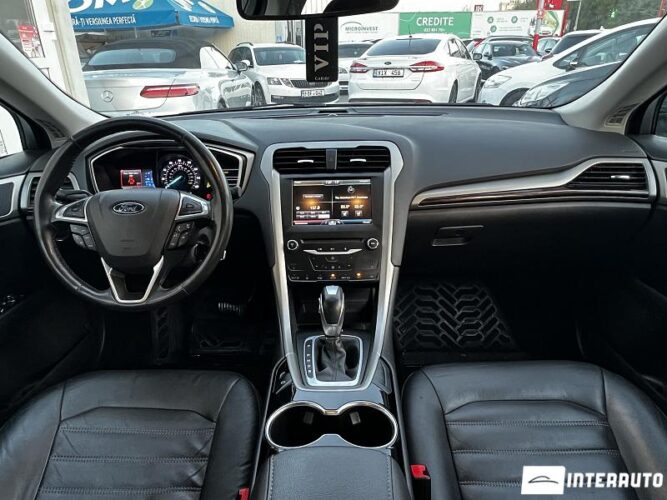 Ford Fusion 39 interauto-car
