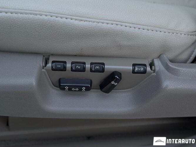 Volvo XC 90 34 interauto-car