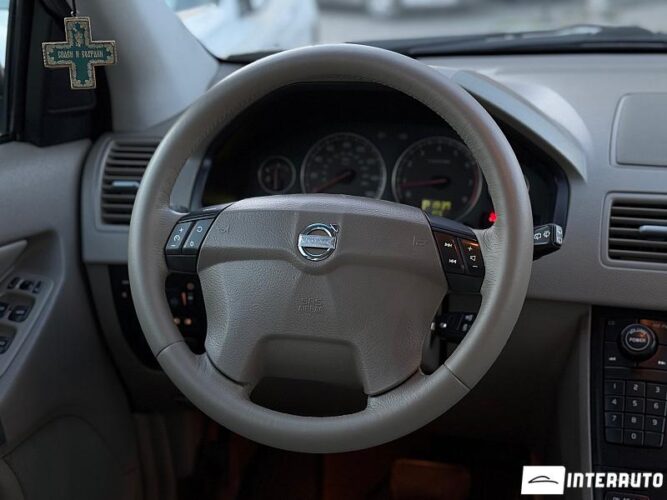 Volvo XC 90 38 interauto-car