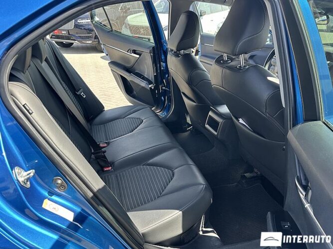 Toyota Camry 43 interauto-car