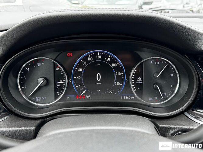 Opel Insignia 42 interauto-car