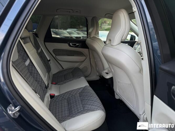 Volvo XC 60 43 interauto-car