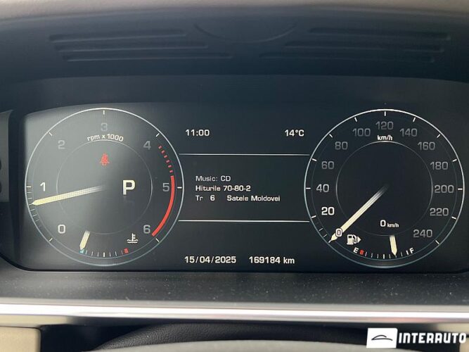 Land Rover Range Rover Vogue 37 interauto-car