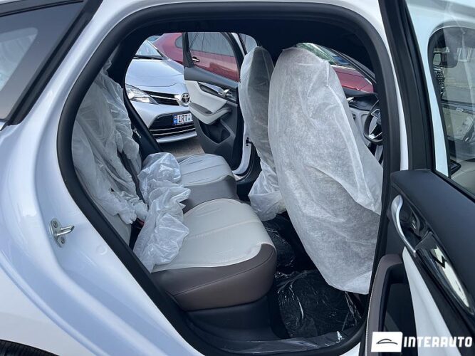 BYD Qin Plus 40 interauto-car