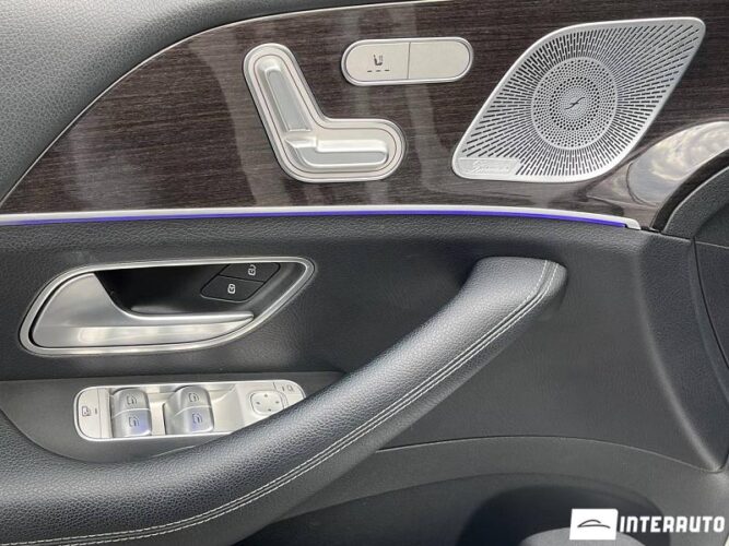 Mercedes GLE 300d 38 interauto-car