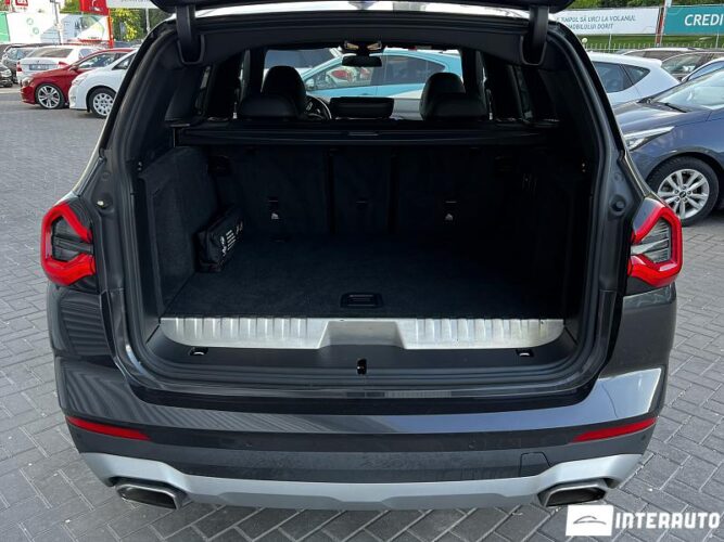 BMW X3 3.0e 51 interauto-car