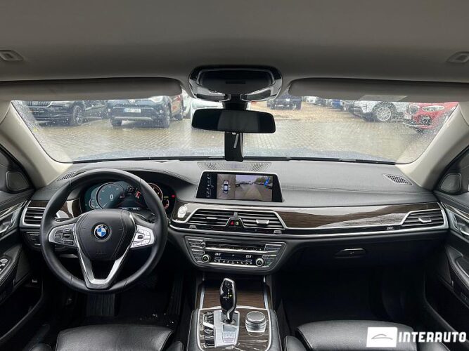 BMW 740 43 interauto-car