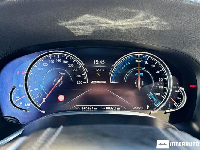 BMW 740e 47 interauto-car