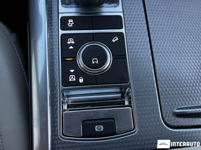 Land Rover Range Rover Sport 52 interauto-car