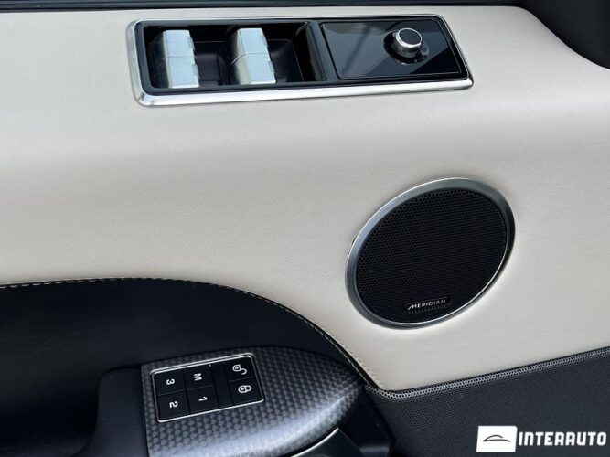 Land Rover Range Rover Sport 54 interauto-car