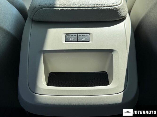 Volvo V 60 47 interauto-car