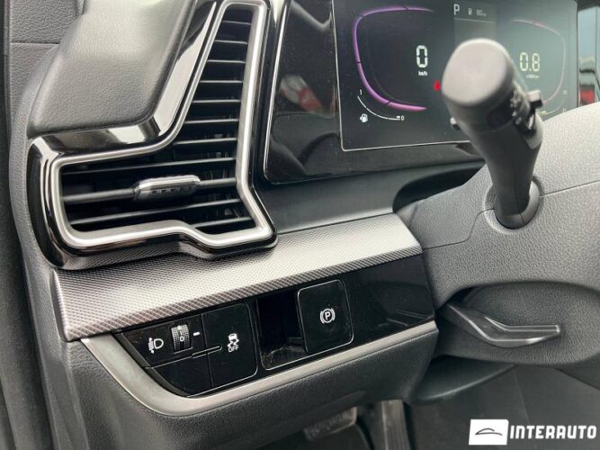 Kia Sportage 41 interauto-car