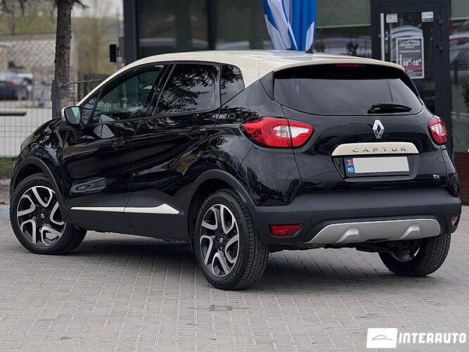 Renault Captur 30 interauto-car