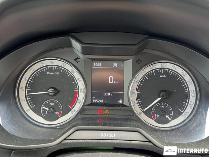 Skoda Octavia 32 interauto-car