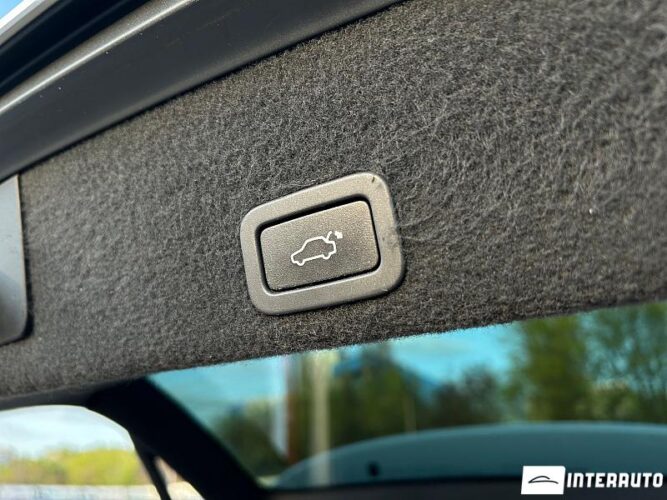 Volvo XC 60 57 interauto-car