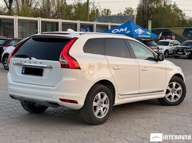 Volvo XC 60 36 interauto-car