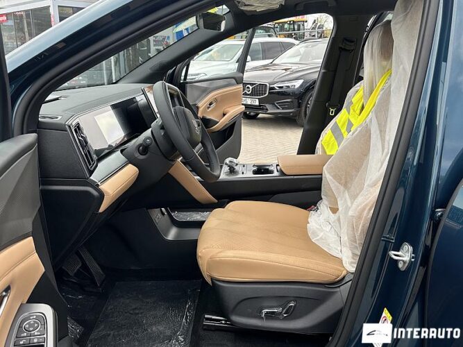 BYD Song Plus 35 interauto-car