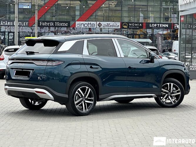 BYD Song Plus 33 interauto-car