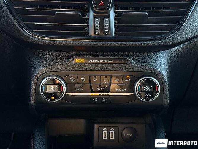 Ford Kuga 45 interauto-car