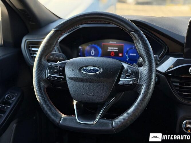 Ford Kuga 42 interauto-car