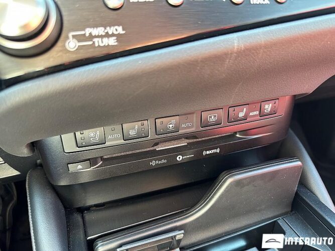 Lexus ES 300h 52 interauto-car