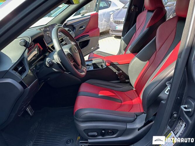 Lexus ES 300h 44 interauto-car