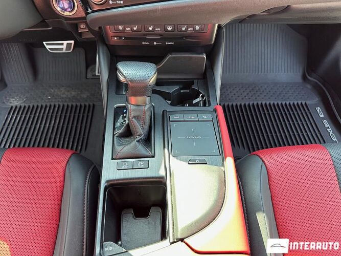 Lexus ES 300h 51 interauto-car