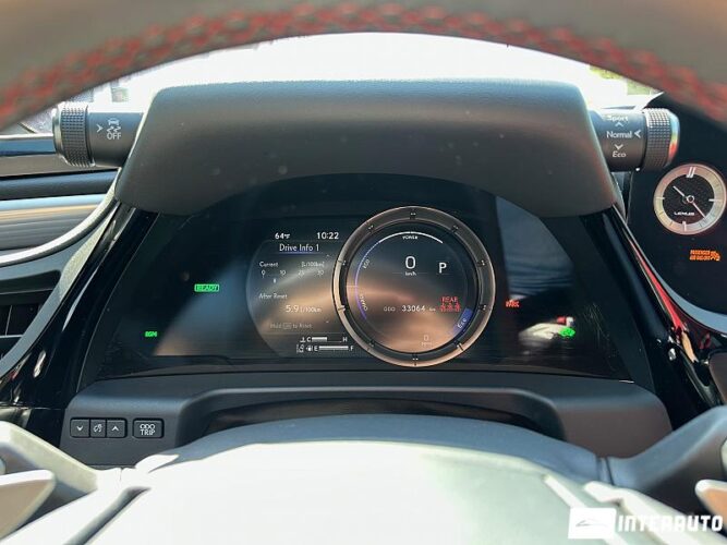 Lexus ES 300h 48 interauto-car
