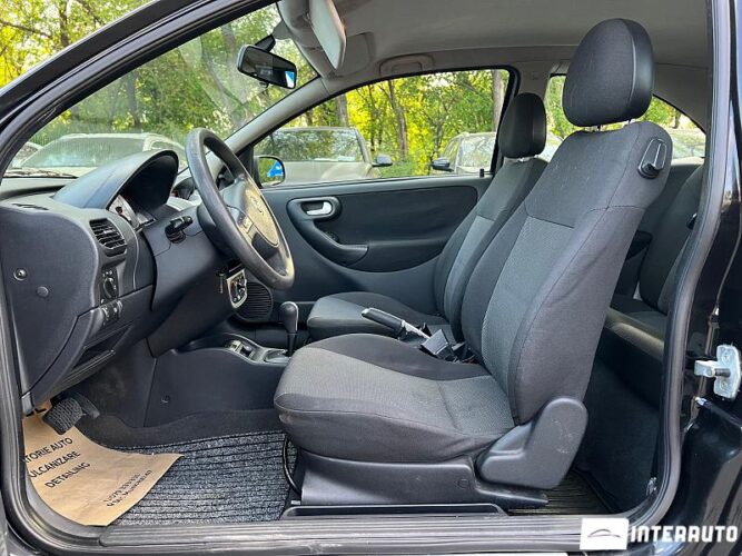 Opel Corsa 30 interauto-car