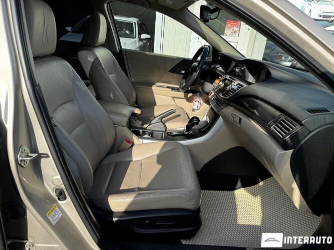 Honda Accord 49 interauto-car