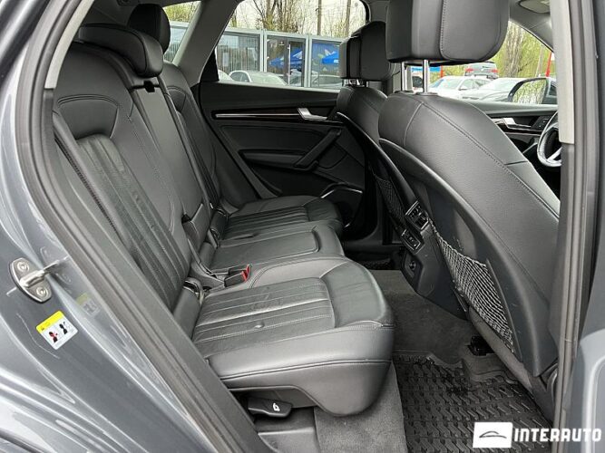 Audi Q5 58 interauto-car
