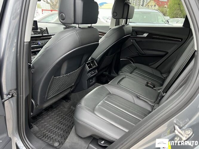 Audi Q5 59 interauto-car
