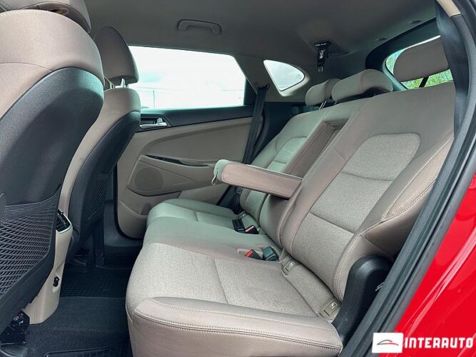 Hyundai Tucson 43 interauto-car