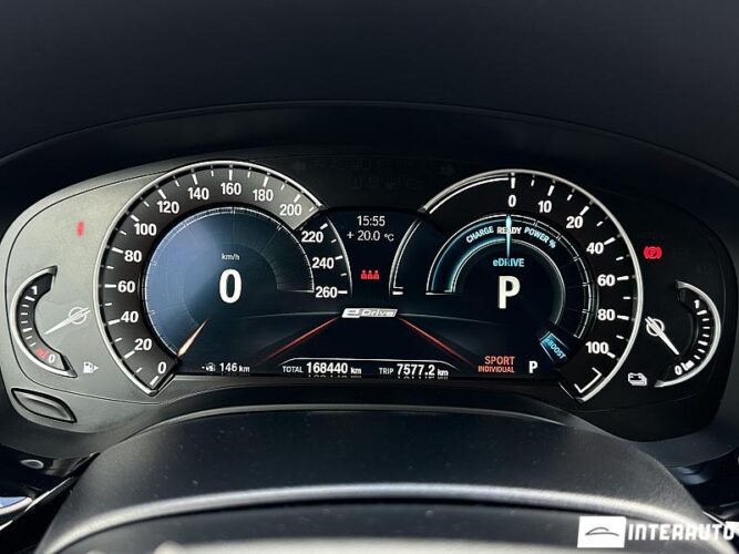 BMW 530e 39 interauto-car