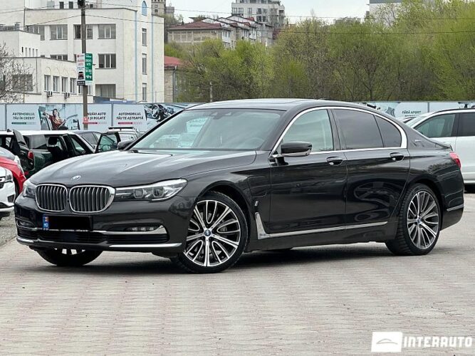 BMW 740e 37 interauto-car