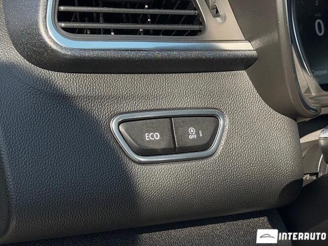 Renault Kadjar 38 interauto-car