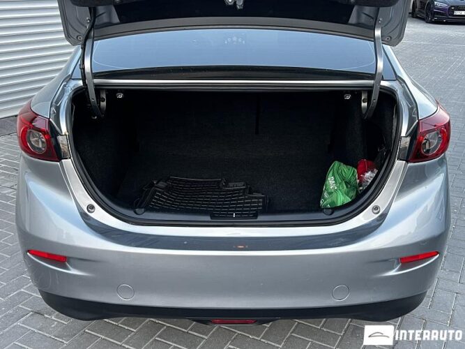 Mazda 3 45 interauto-car