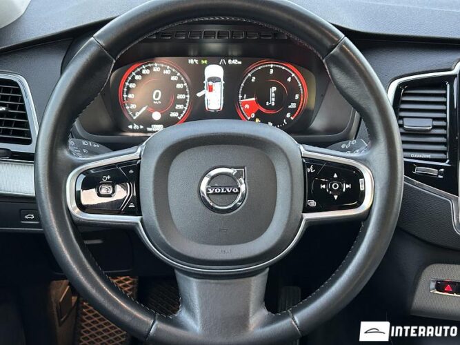 Volvo XC 90 38 interauto-car
