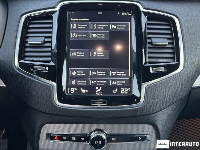 Volvo XC 90 40 interauto-car