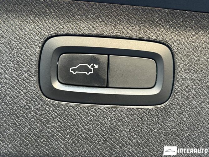 Volvo XC 90 47 interauto-car