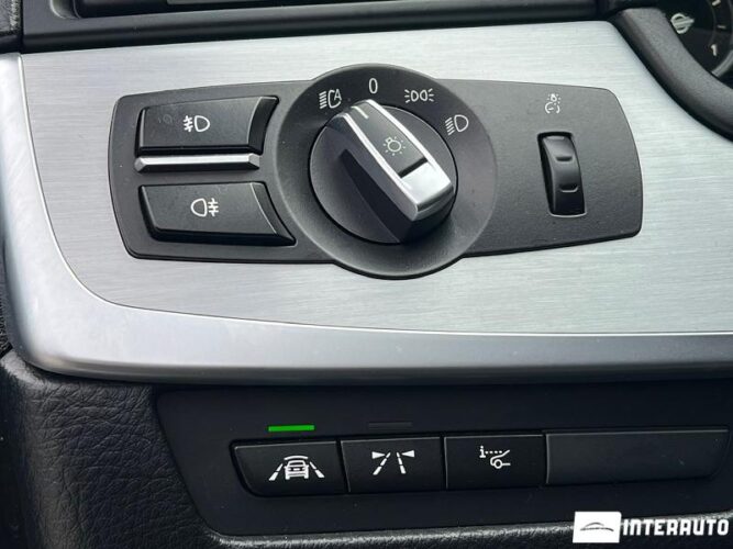 BMW 520 37 interauto-car