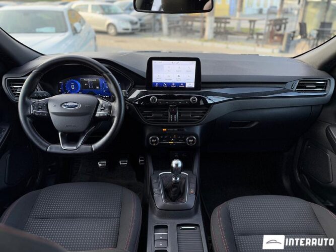 Ford Kuga 43 interauto-car