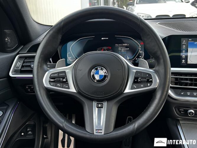 bmw 330E 2020