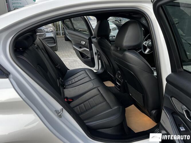bmw 330E 2020