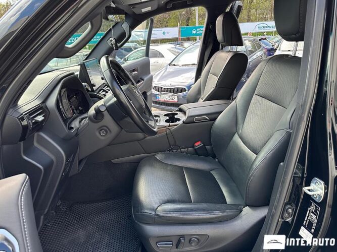 Toyota Land Cruiser 39 interauto-car