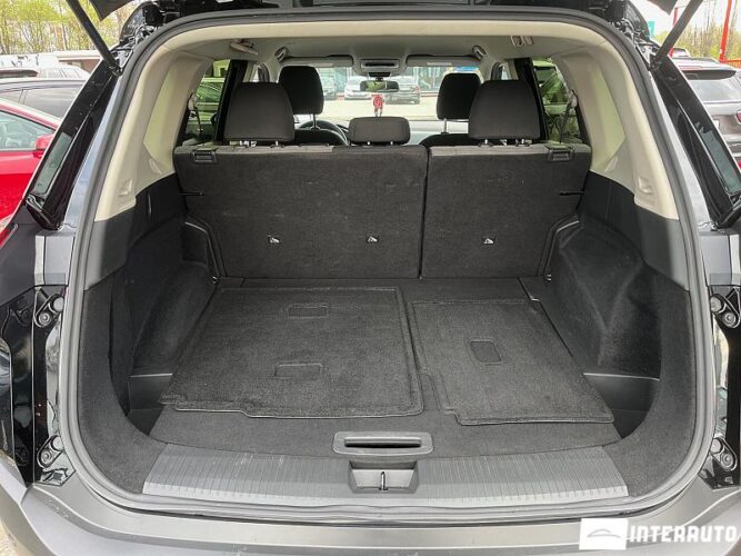 Nissan Rogue 49 interauto-car